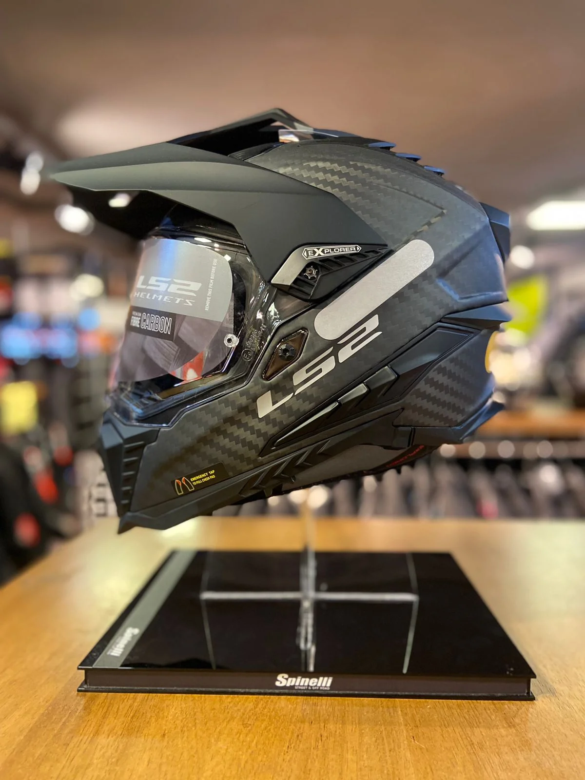 Capacete LS2 MX701 Explorer C Monocolor Preto Fosco (Carbono